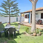 Bungalow Ramos II, con piscina compartida