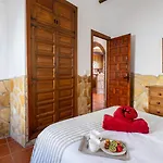 Casa Amparo Casitas Select