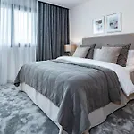 Lo- Los Olivos Benahavis By Roomservices
