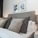 Lo- Los Olivos Benahavis By Roomservices