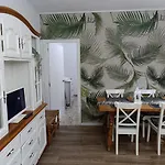 Apartamentos Camping El Palmar