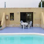 Maravilla Bungalows