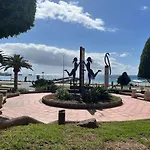 Casa Roja Pto Del Rosario - De \'Fuga A Fuerte\'