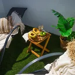 Golden Suite Plaza