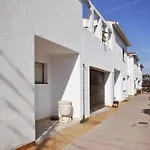 At306 Private Garden, Near The Beach