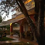 Victoria Hotel