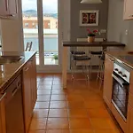 Espacio Amplio Y Luminoso