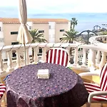 Residencial La Mar Mit Meerblick