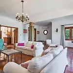 Villa Mesquida