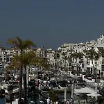 Chic Marina Gem Puerto Banus