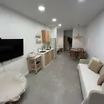 Donna Suite
