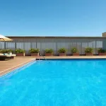 Le Meridien Ra Beach Hotel And Spa