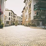 Hotel La Font Del Roc