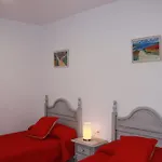 Apartamentos El Yunque- Solo Familias