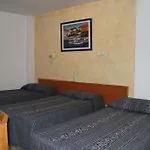Hostal Mengual