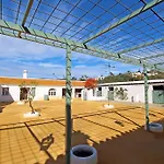 Cortijo De Correa