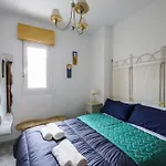 La Victoria Home Free Parking By Cadiz4Rentals
