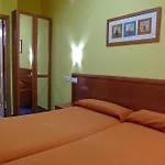 Hostal Los Claveles