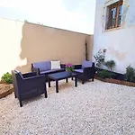 Sleep & Stay Can Campana