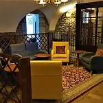 Hotel La Fonda Dels Pirineus