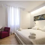 Cheap & Chic Hotel