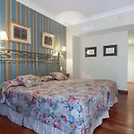 Hotel Doña María
