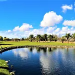 Lujoso Y Moderno Bungalow - Complejo Parque Golf -