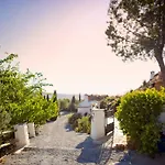 Cuevas De Rolando