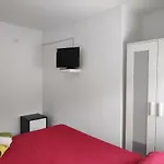 Las Vistas Beach Rooms