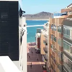 City Beach Home 60