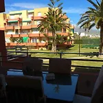 Apartamento A 150 Metros Del Mar, Parking Y Wifi
