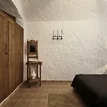 Cueva Solano