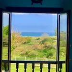 Casa frente a los Bufones de Pria