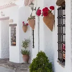 Cuevas Al Qulayat