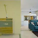 Moderno apartamento frente a la playa y el centro