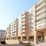 Moderno apartamento frente a la playa y el centro