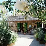 Can Mavi - Apartamentos - Ti37