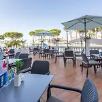 Casa Soleada - Fabulous Private Holiday Villa, Sunny Corner by Pools, 3 Terraces