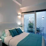 Gatu Villa Alameda, \