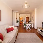 Flatguest Nidillos + 3Bdr + Coastal + WiFi