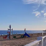 Los Locos Beach Apartments
