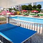 Apartamentos Vista Al Puerto