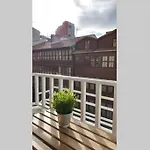 JUNTO a Plaza UNAMUNO - Casco Viejo Bilbao - Acceso coche
