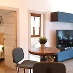 JUNTO a Plaza UNAMUNO - Casco Viejo Bilbao - Acceso coche
