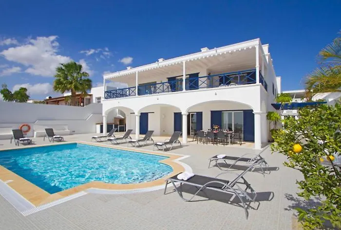 Villa Puerto Calero Marina Is A Beautiful 5 Bedroom Villa In Puerto Calero With Heated Pool