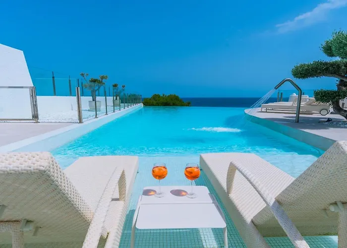 Maryvilla Inspiracion y Vacaciones - Grand Villa Penon