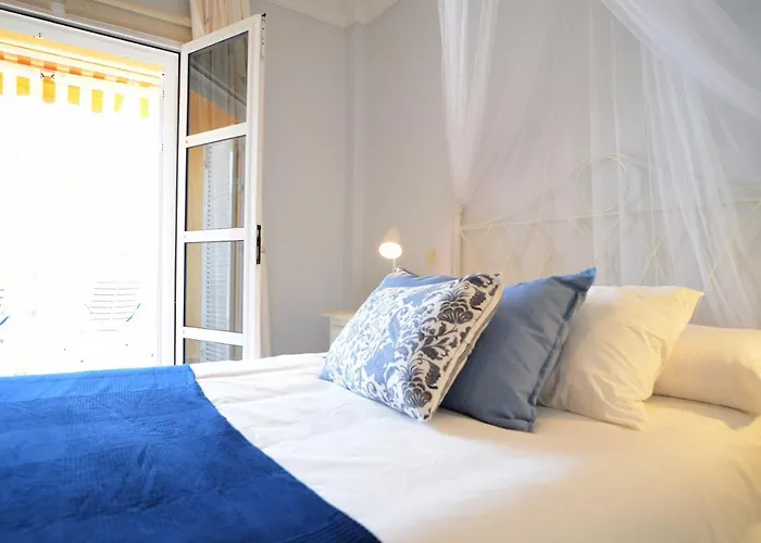 Colonial Suite