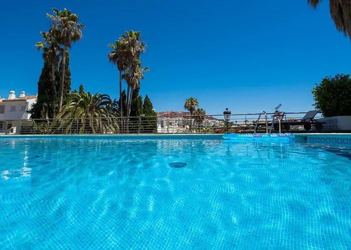 Villa Rosa Luxury Private Large Villa To Rent