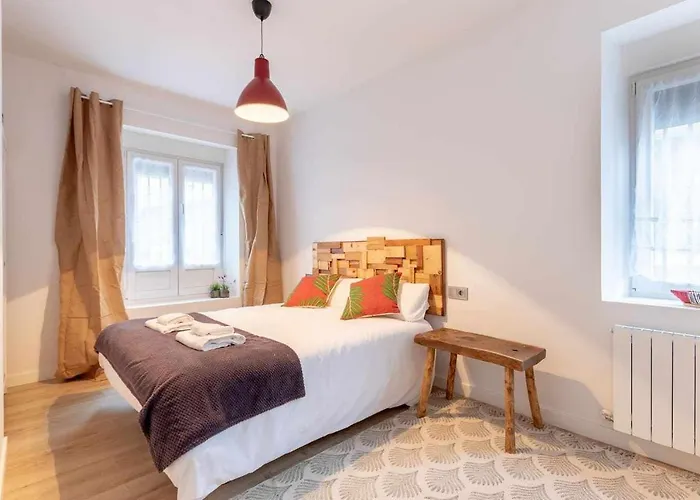 Apartamento Kuia En Gran Bilbao Con Terraza Y Vistas A Un Parque