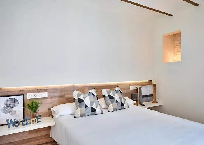 Vestal Suites Classic